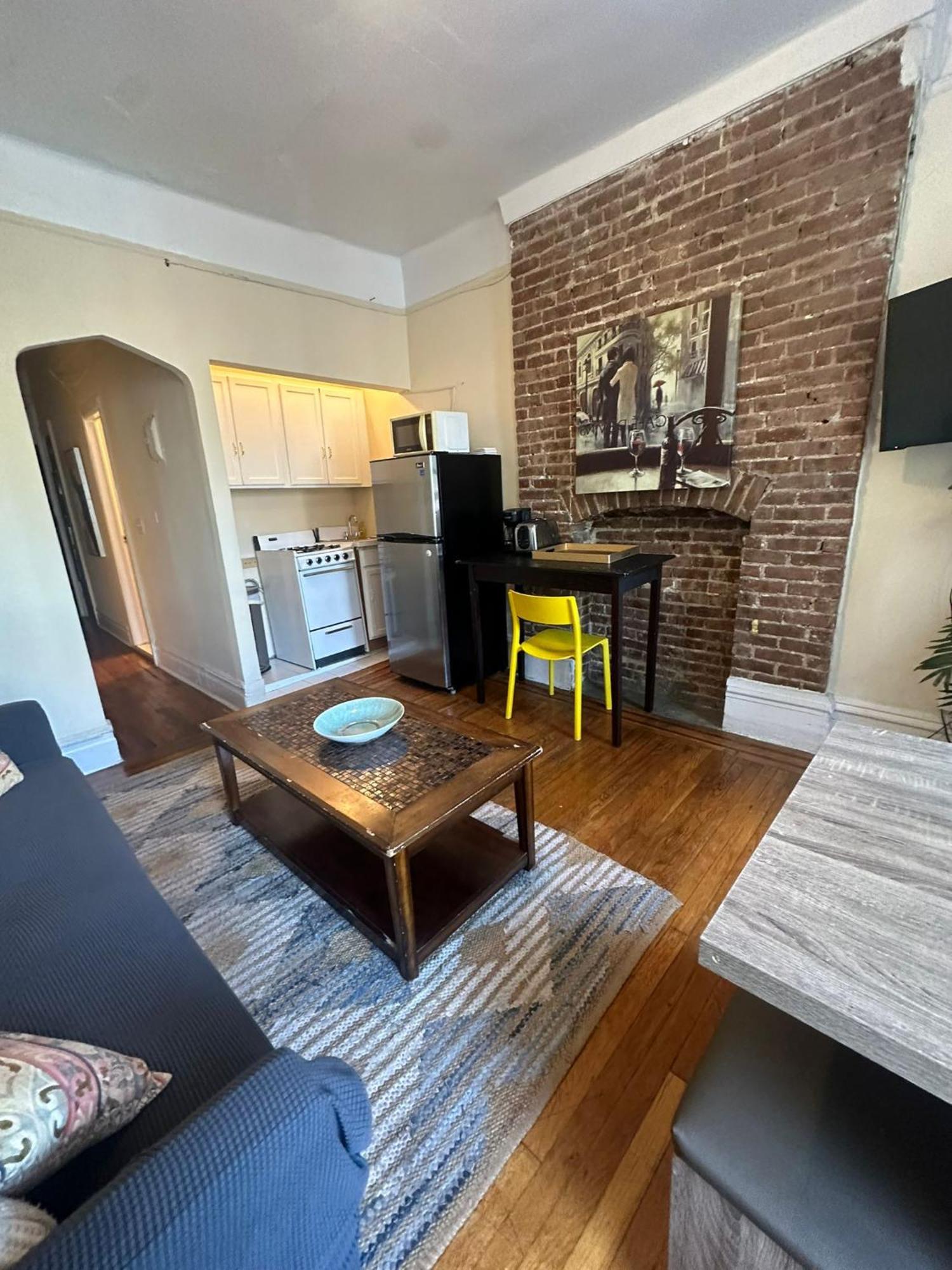 1 Bedroom Cozy Unit In Columbus Ave Appartamento *